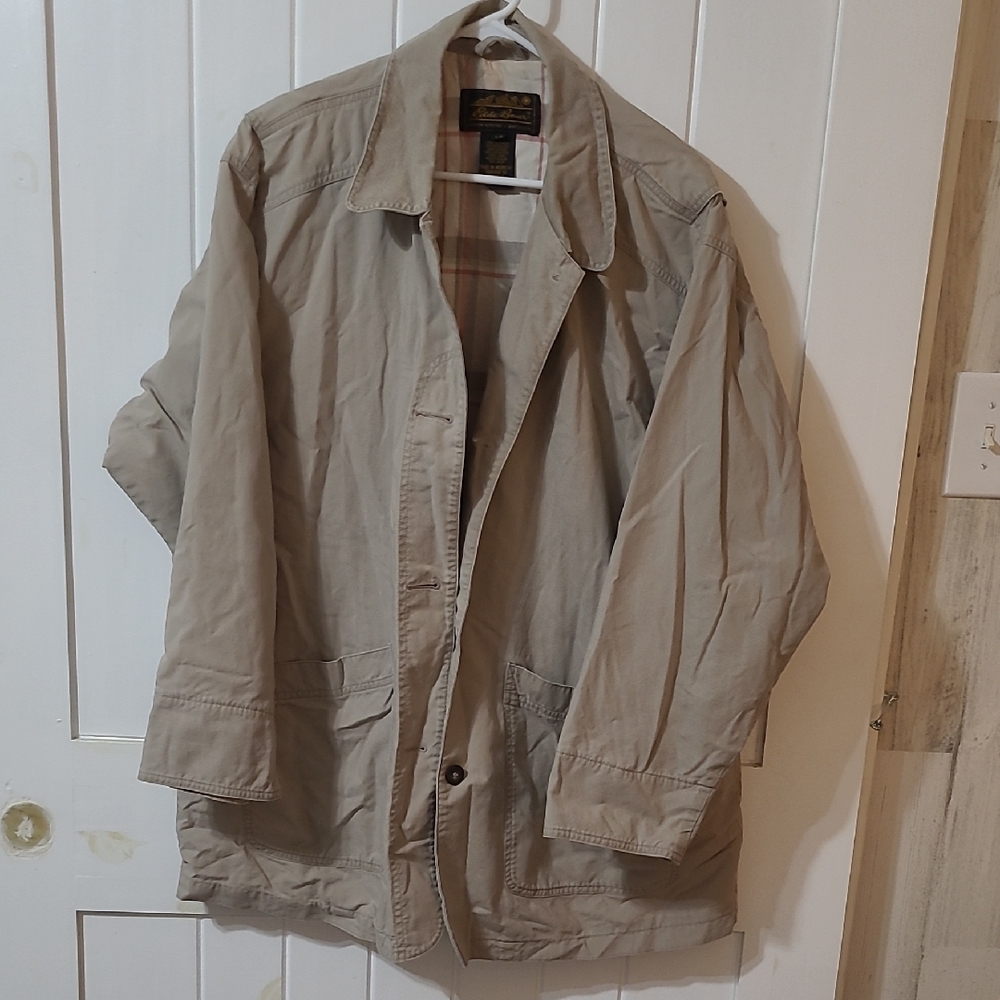 Eddie Bauer Woman's Tan Lightweight Jacket Size Large